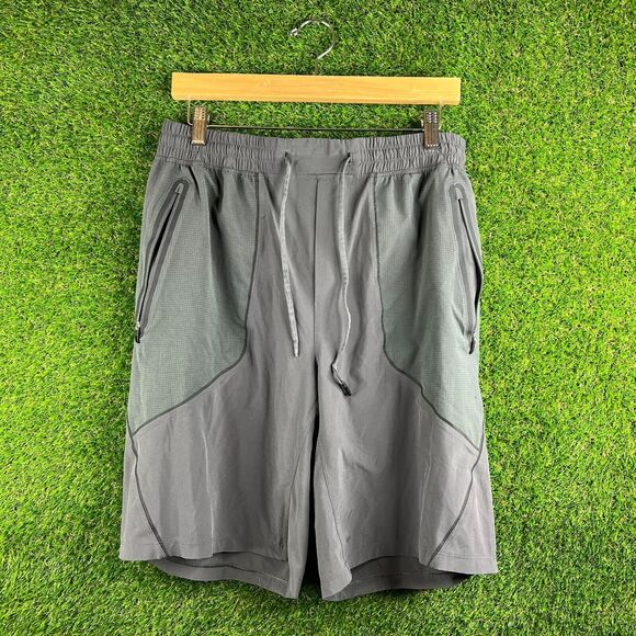 Lululemon Shorts Mens 30 x 8 L Black Unlined 8" Active Fitness Running - Picture 1 of 9